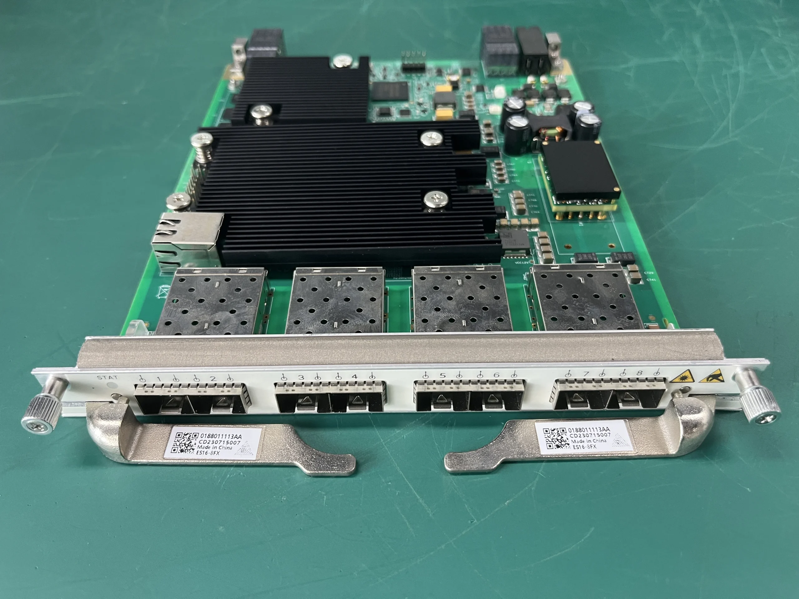ES16-8FX (2)
